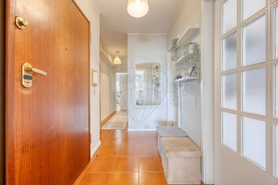 Apartamento T2 para Venda em Campanhã