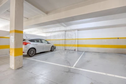 Apartamento T2 para Venda em Campanhã