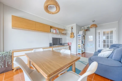 Apartamento T2 para Venda em Campanhã