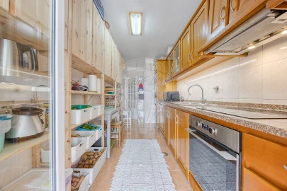 Apartamento T2 para Venda em Campanhã