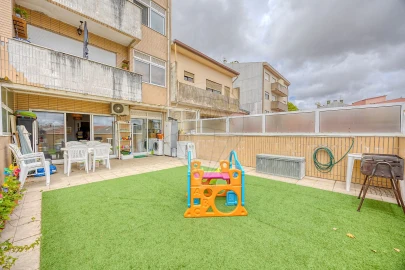 Apartamento T2 para Venda em Campanhã