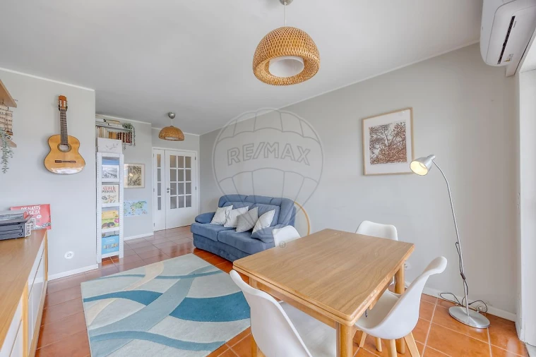 Apartamento T2 para Venda em Campanhã Foto 2