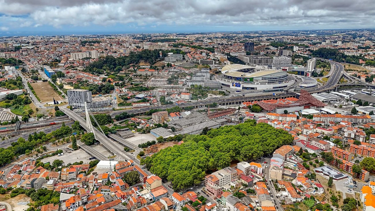 Apartamento T2 para Venda em Campanhã Foto 25