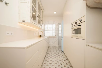 Apartamento T2 para Arrendamento em Arroios
