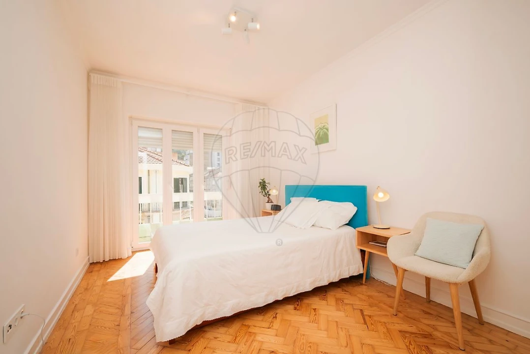 Apartamento T2 para Arrendamento em Arroios Foto 15