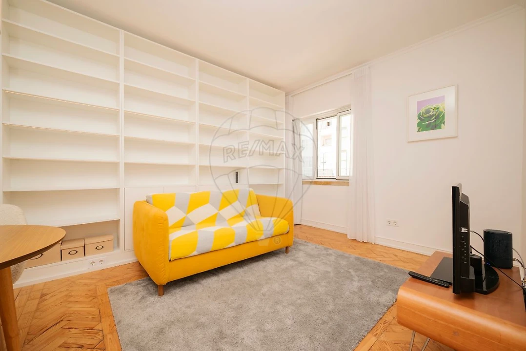 Apartamento T2 para Arrendamento em Arroios Foto 3