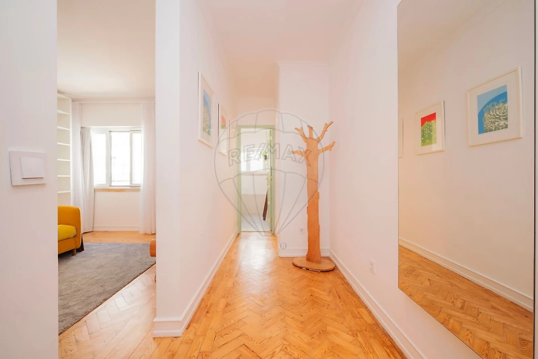 Apartamento T2 para Arrendamento em Arroios Foto 6