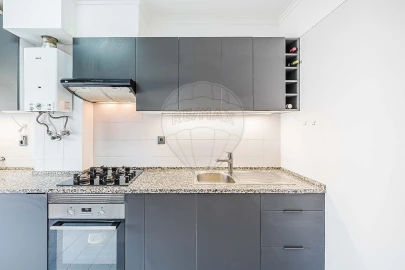 Apartamento T2 para Venda em Rio de Mouro