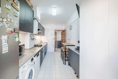 Apartamento T2 para Venda em Rio de Mouro