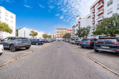 Apartamento T2 para Venda em Rio de Mouro