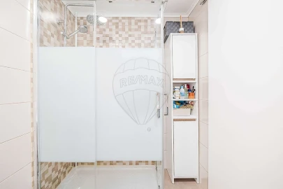 Apartamento T2 para Venda em Rio de Mouro