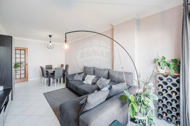 Apartamento T2 para Venda em Rio de Mouro Foto 21