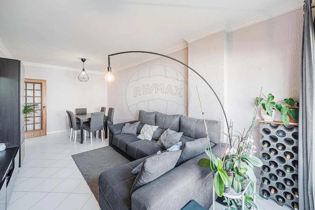 Apartamento T2 para Venda em Rio de Mouro Foto 21