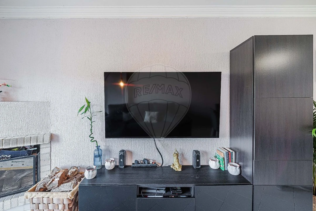 Apartamento T2 para Venda em Rio de Mouro Foto 27