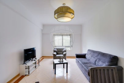 Apartamento T3 para Arrendamento em Póvoa de Santa Iria e Forte da Casa