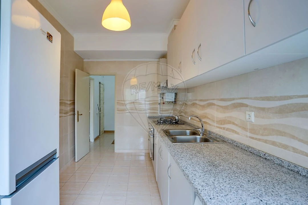 Apartamento T3 para Arrendamento em Póvoa de Santa Iria e Forte da Casa Foto 21