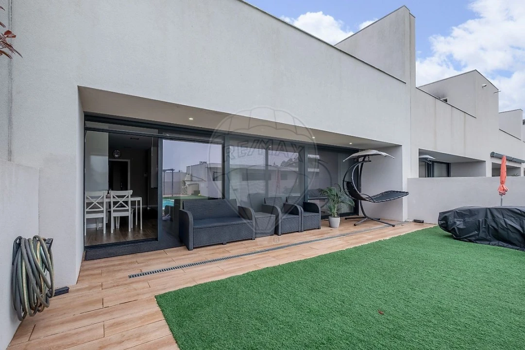 Moradia T4 para Venda em Vila Chã Foto 37