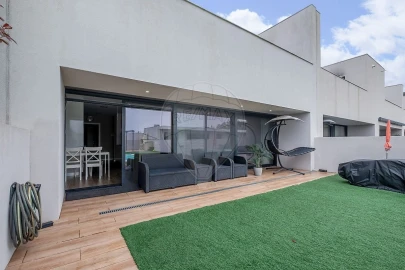 Moradia T4 para Venda em Vila Chã