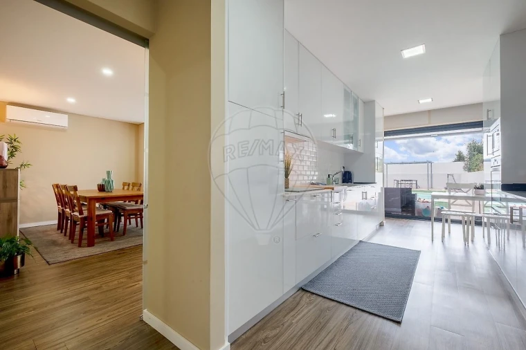 Moradia T4 para Venda em Vila Chã Foto 17