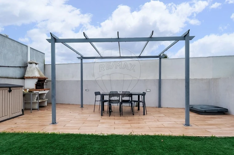 Moradia T4 para Venda em Vila Chã Foto 39