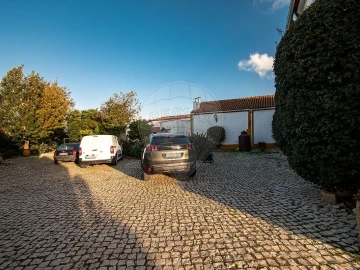Negócio para Arrendamento em Pontevel