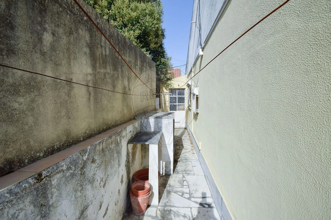 Moradia T2 para Venda em Carcavelos e Parede Foto 22