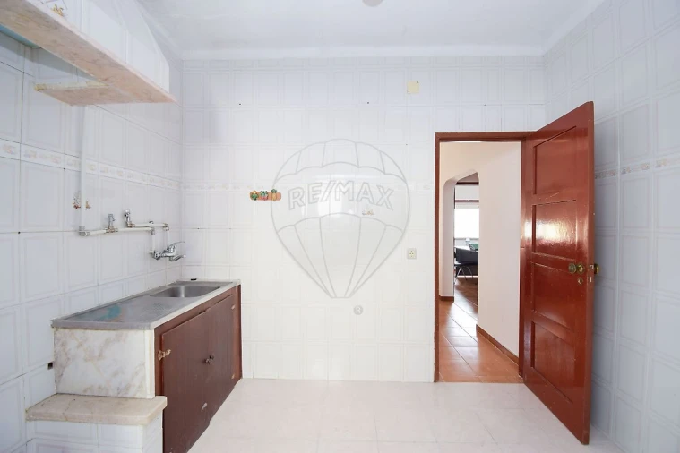 Moradia T2 para Venda em Carcavelos e Parede Foto 14