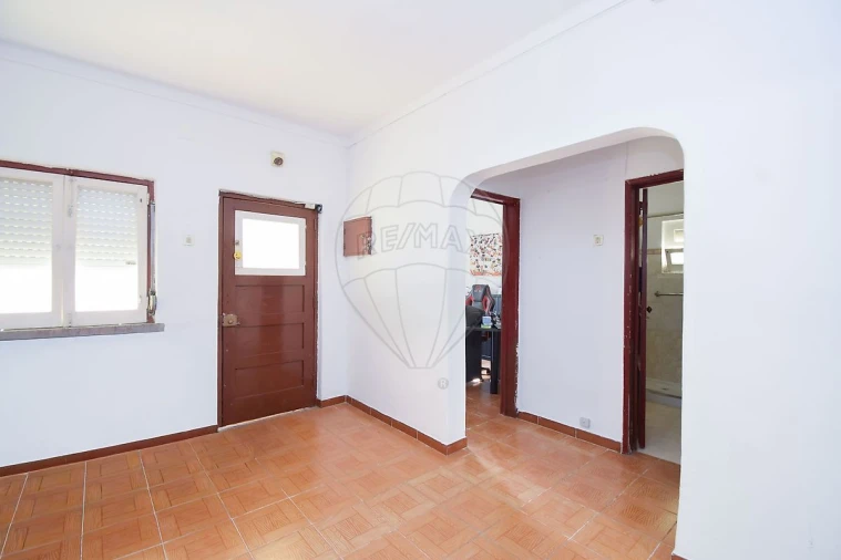 Moradia T2 para Venda em Carcavelos e Parede Foto 6