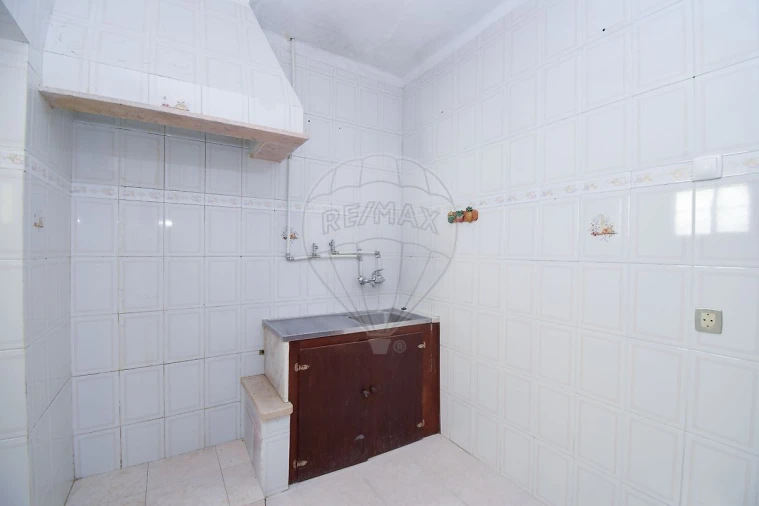 Moradia T2 para Venda em Carcavelos e Parede Foto 17