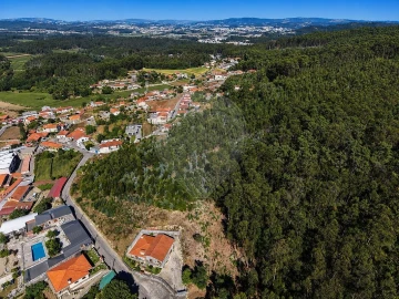 Moradia T3 para Venda em Fornelo e Vairão