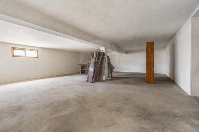 Moradia T3 para Venda em Fornelo e Vairão
