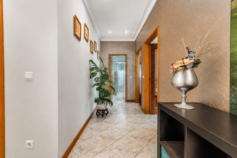 Moradia T3 para Venda em Fornelo e Vairão Foto 32
