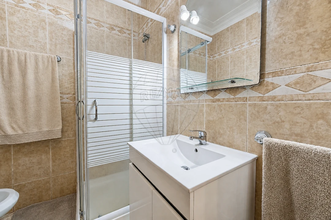 Moradia T3 para Venda em Fornelo e Vairão Foto 16