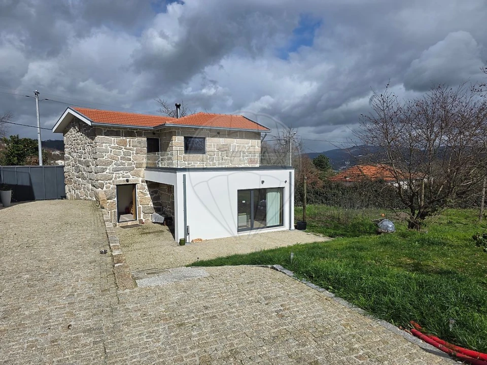Quinta T6 para Venda em Termas de São Vicente Foto 3