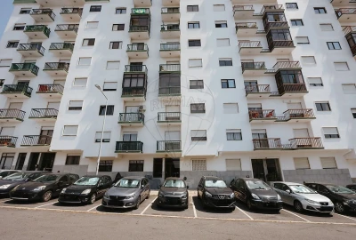 Apartamento T2 para Venda em Rio de Mouro