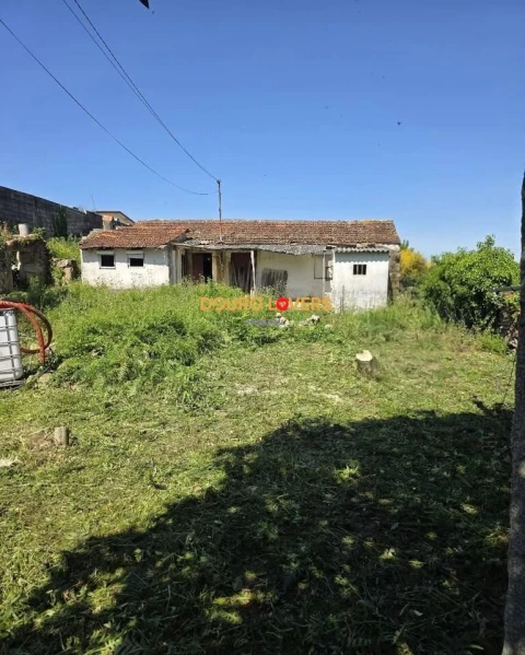 Moradia T2 para Venda em Fânzeres e São Pedro da Cova