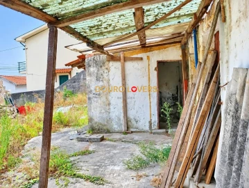 Moradia T2 para Venda em Fânzeres e São Pedro da Cova