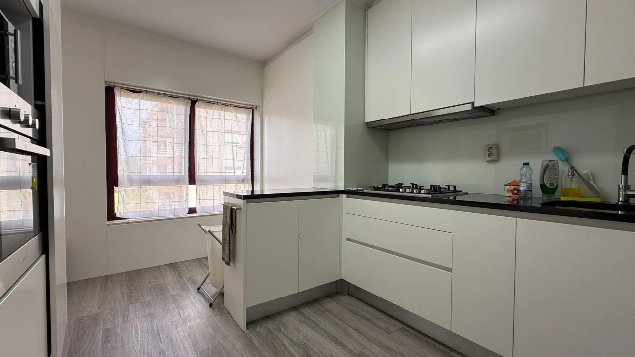 Apartamento T3 para Venda em Póvoa de Varzim, Beiriz e Argivai Foto 1
