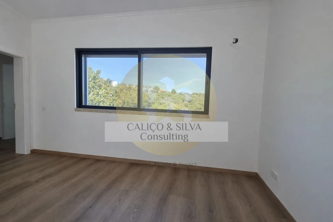 Moradia T5 para Venda em São Brás de Alportel Foto 13