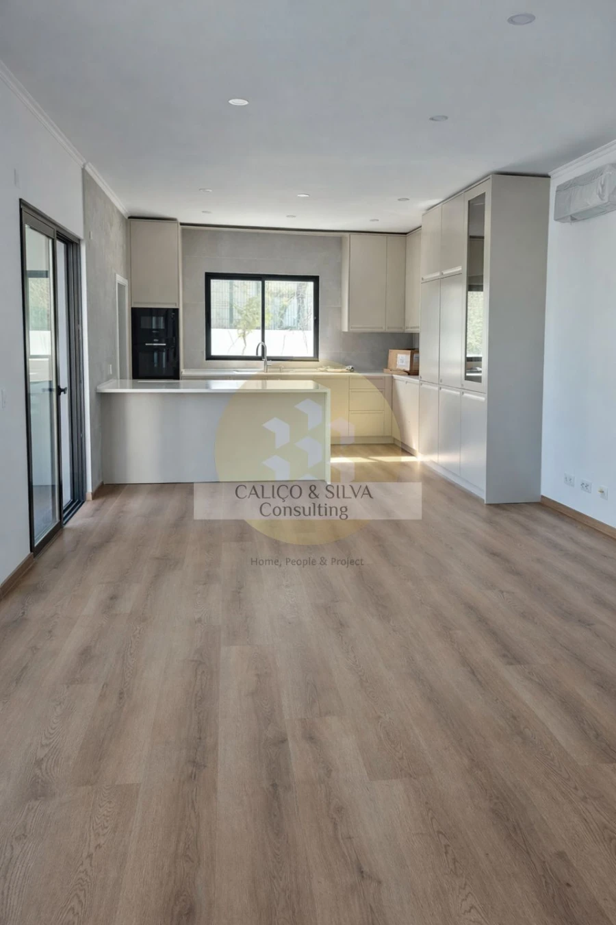 Moradia T5 para Venda em São Brás de Alportel Foto 5