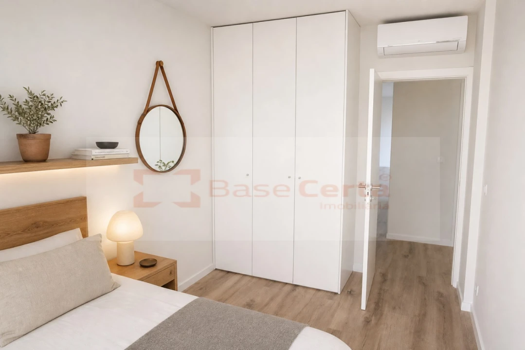 Apartamento T3 para Venda em Almada, Cova da Piedade, Pragal e Cacilhas Foto 4