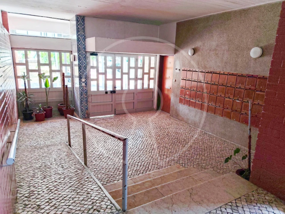 Apartamento T3 para Venda em Olivais Foto 19