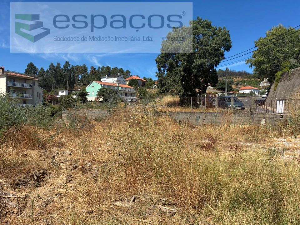 Terreno para Venda em Silvares Foto 3