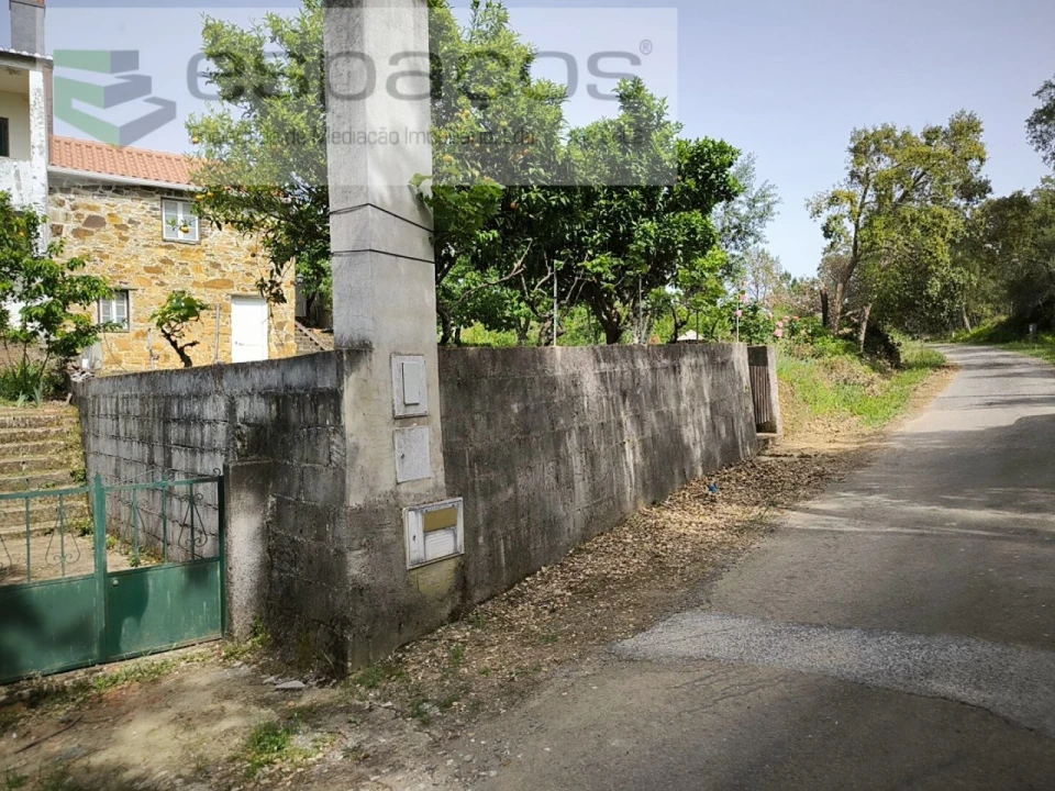 Moradia T1 para Venda em Sobreira Formosa e Alvito da Beira Foto 4