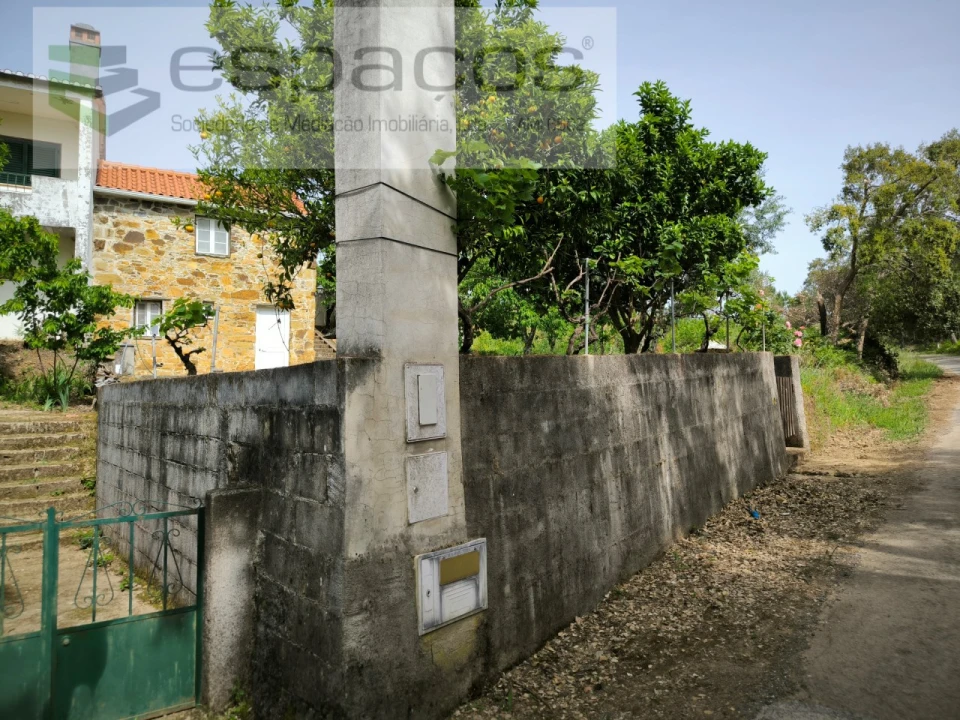 Moradia T1 para Venda em Sobreira Formosa e Alvito da Beira Foto 5