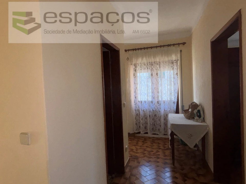 Moradia T6 para Venda em Freixial e Juncal do Campo Foto 32