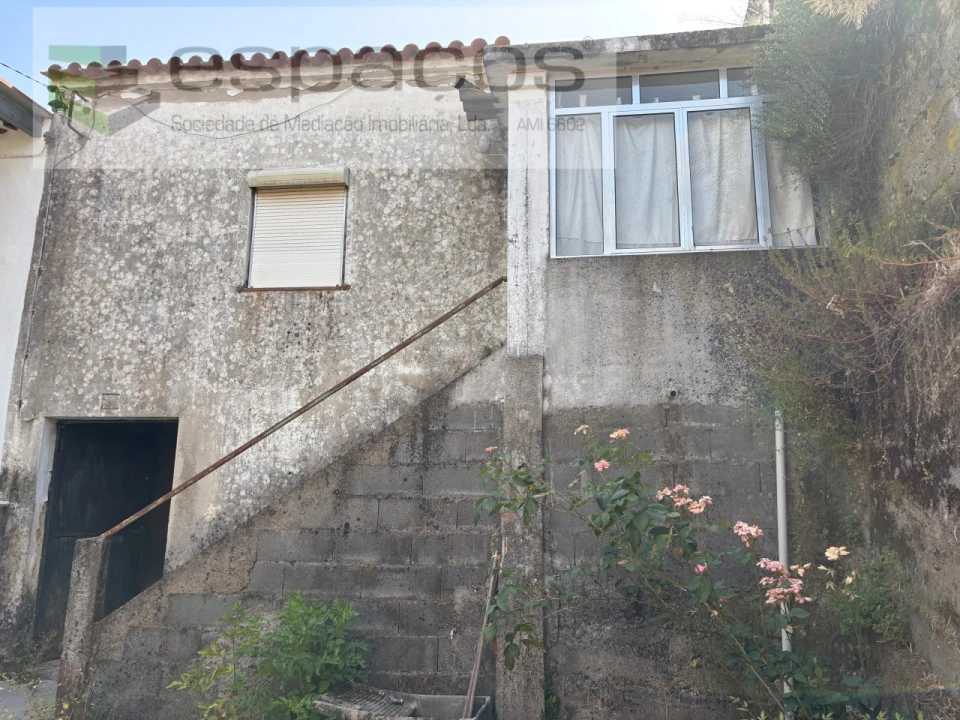 Moradia para Venda em Freixial e Juncal do Campo Foto 1