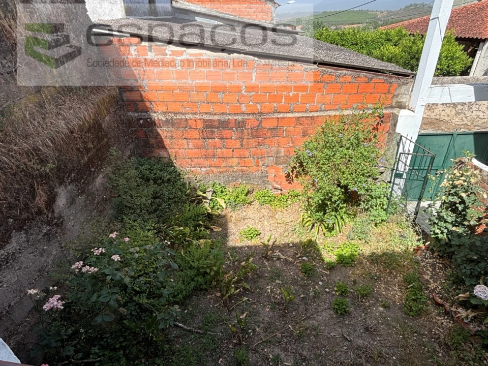 Moradia para Venda em Freixial e Juncal do Campo Foto 10