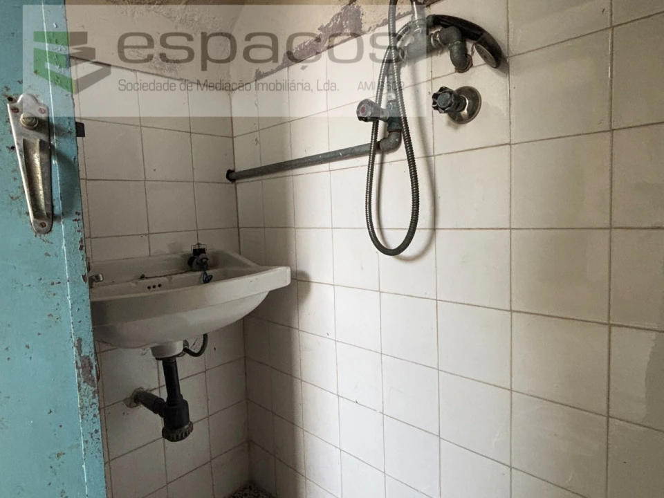 Moradia para Venda em Freixial e Juncal do Campo Foto 14