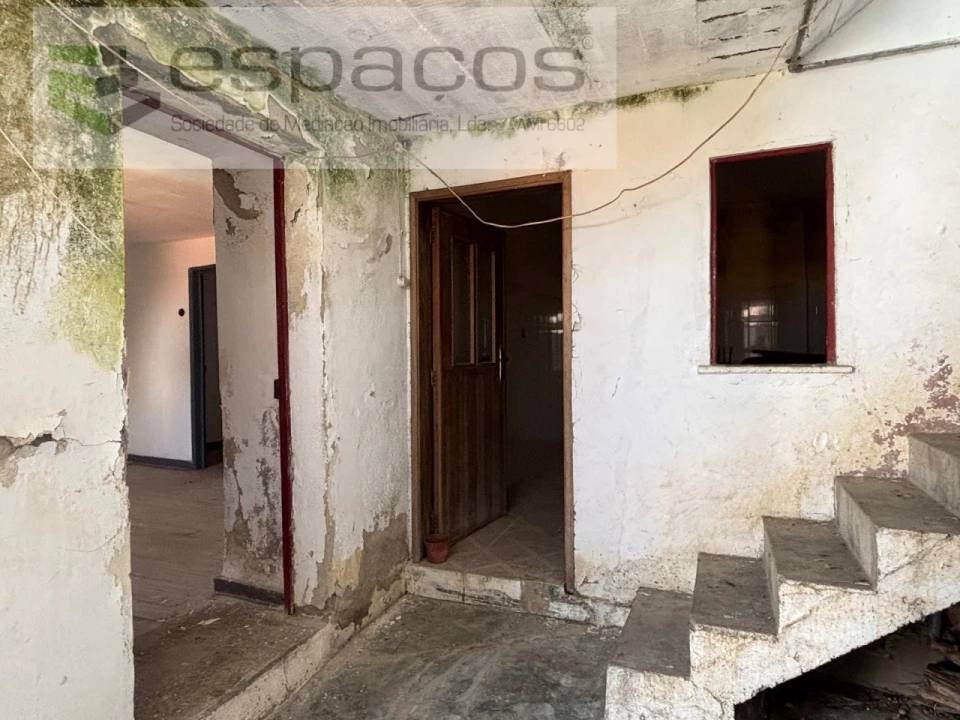 Moradia para Venda em Freixial e Juncal do Campo Foto 15